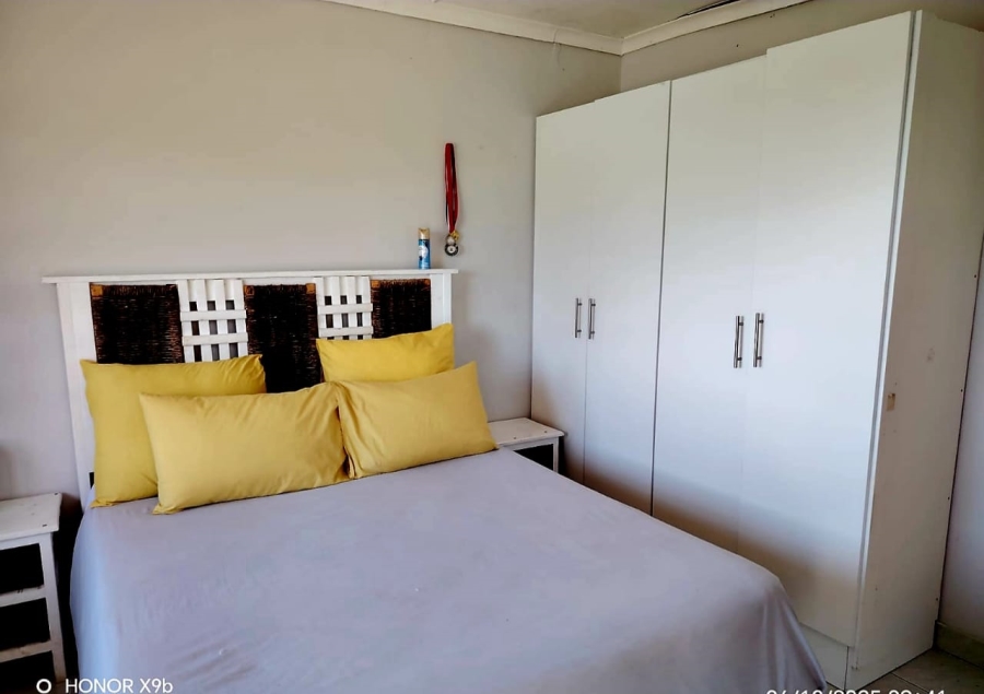 5 Bedroom Property for Sale in Amalinda Eastern Cape